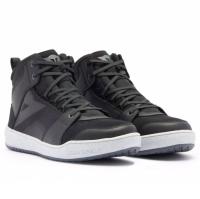 Dainese Ботинки Suburb D-WP Shoes Black/White/Iron-Gate в Астрахани