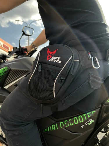 Motolike сумка на пояс красная в Астрахани
